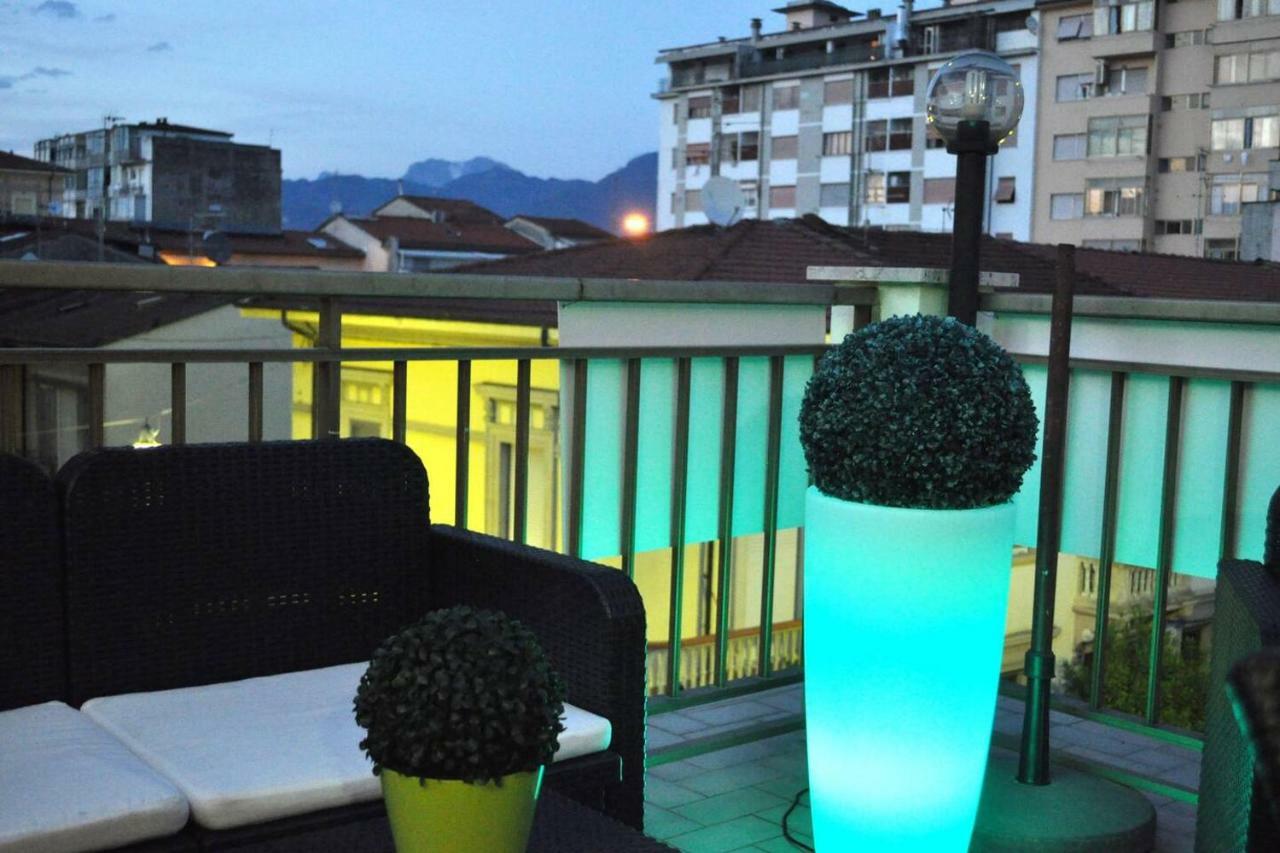 Altido Apt For 8 With Huge Terrace In Old Town Of Viareggio Ngoại thất bức ảnh